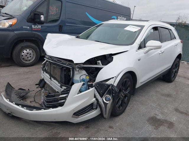2019 CADILLAC XT5 1GYKNCRS1KZ242126 Photo 1