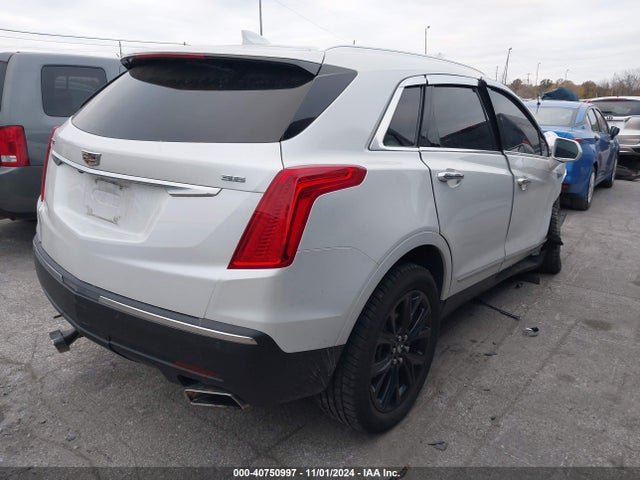 2019 CADILLAC XT5 1GYKNCRS1KZ242126 Photo 3