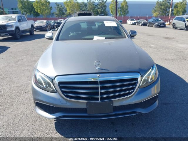 WDDZF4JB7KA591850 Mercedes-Benz E 300