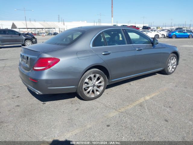 WDDZF4JB7KA591850 Mercedes-Benz E 300
