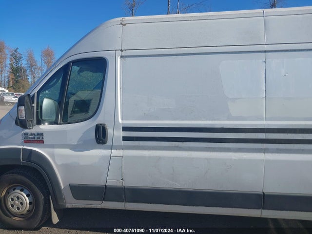 RAM Promaster 2500 2018 3C6TRVDG2JE129395 Image 14