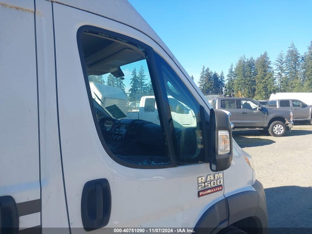 3C6TRVDG2JE129395 RAM Promaster 2500