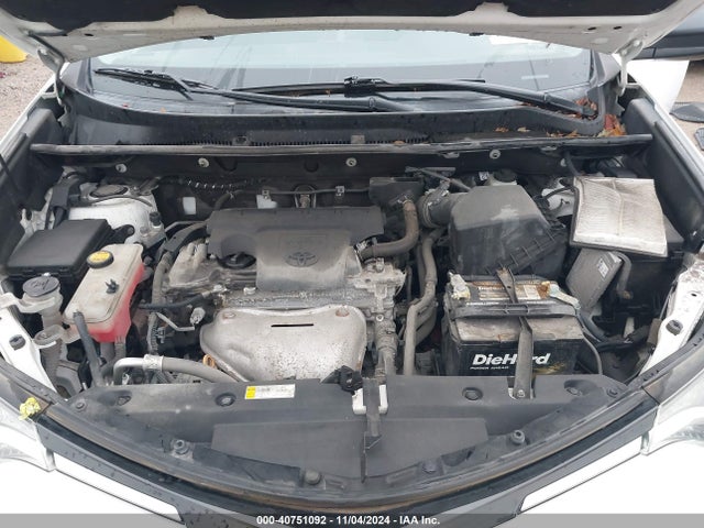 Toyota RAV4 LE 2018 2T3BFREV9JW711158 Image 10
