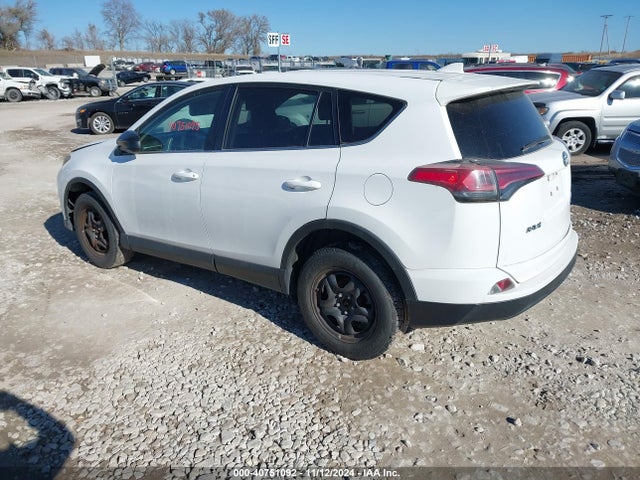 Toyota RAV4 LE 2018 2T3BFREV9JW711158 Image 3