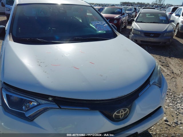 Toyota RAV4 LE 2018 2T3BFREV9JW711158 Image 6