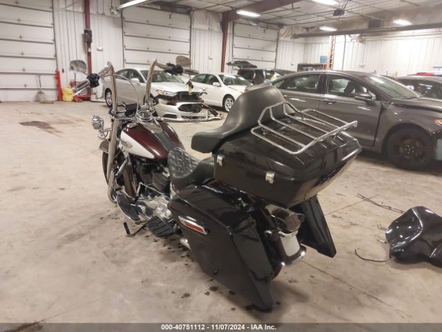2021 HARLEY-DAVIDSON FLHC 1HD1YAJ11MB028442 Photo 2