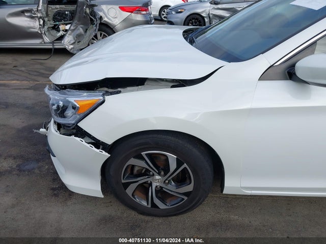 Honda ACCORD LX 2016 1HGCR2F34GA014103 Image 18