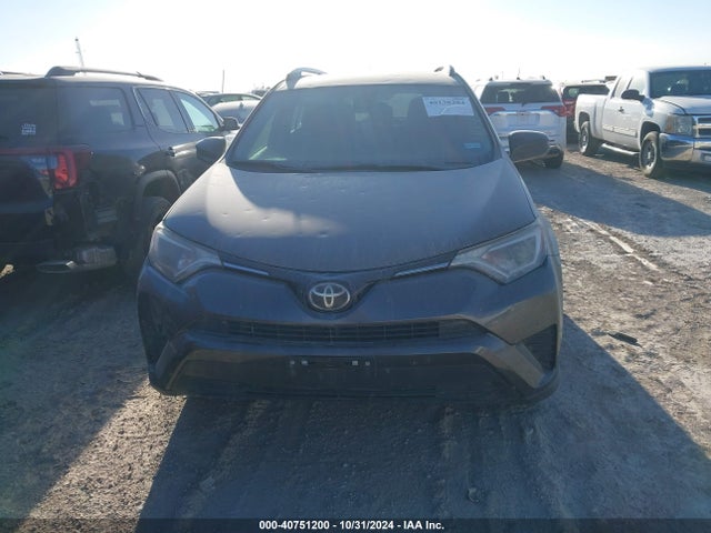 Toyota RAV4 LE 2017 JTMZFREVXHJ131411 Image 12