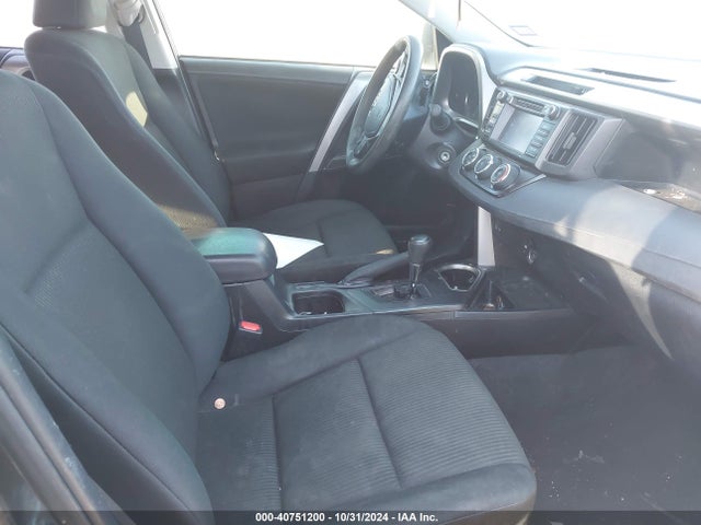 Toyota RAV4 LE 2017 JTMZFREVXHJ131411 Image 5