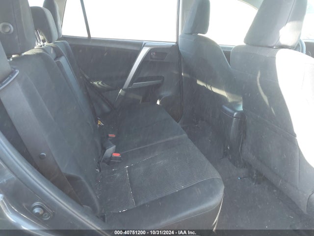Toyota RAV4 LE 2017 JTMZFREVXHJ131411 Image 8