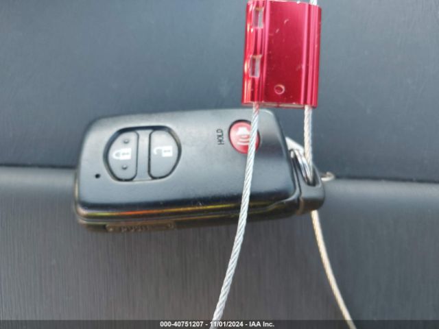 JTDZN3EU1FJ016586 Toyota PRIUS V