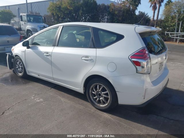JTDZN3EU1FJ016586 Toyota PRIUS V