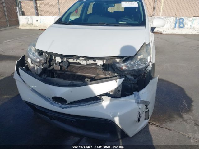 JTDZN3EU1FJ016586 Toyota PRIUS V