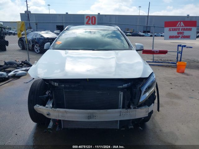 WDCTG4GB8LU028806 Mercedes-Benz Gla 250 4matic