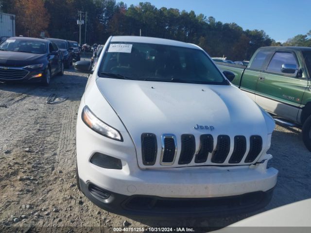 1C4PJLAB2EW155828 Jeep Cherokee Sport