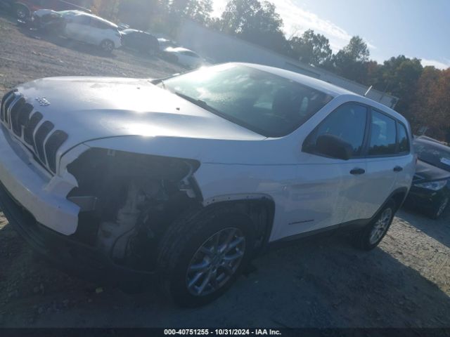 1C4PJLAB2EW155828 Jeep Cherokee Sport