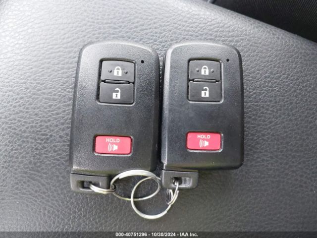JTMRJREV9JD166184 Toyota Rav4 Hybrid Xle