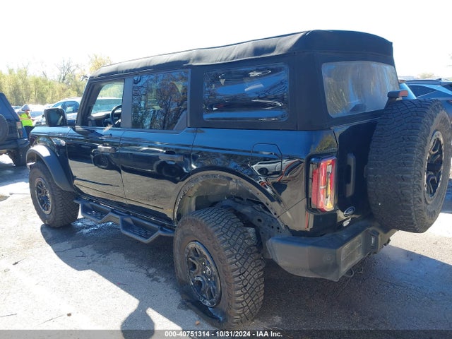 Ford Bronco Wildtrak 2023 1FMEE5DP1PLB32233 Image 3