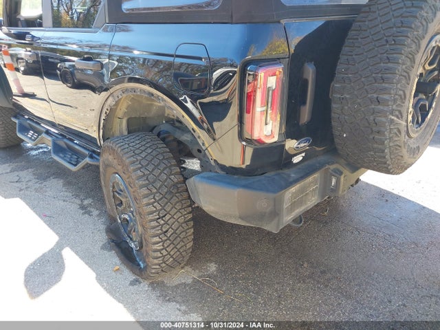 Ford Bronco Wildtrak 2023 1FMEE5DP1PLB32233 Image 6
