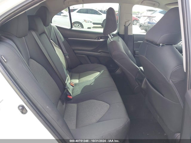 4T1C11AK0NU072215 Toyota CAMRY LE