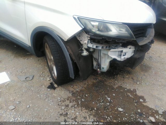 5LMCJ1C98GUJ19727 Lincoln Mkc Premier