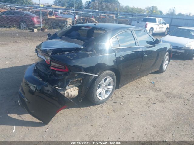 2C3CDXBG8KH699045 Dodge Charger Sxt Rwd
