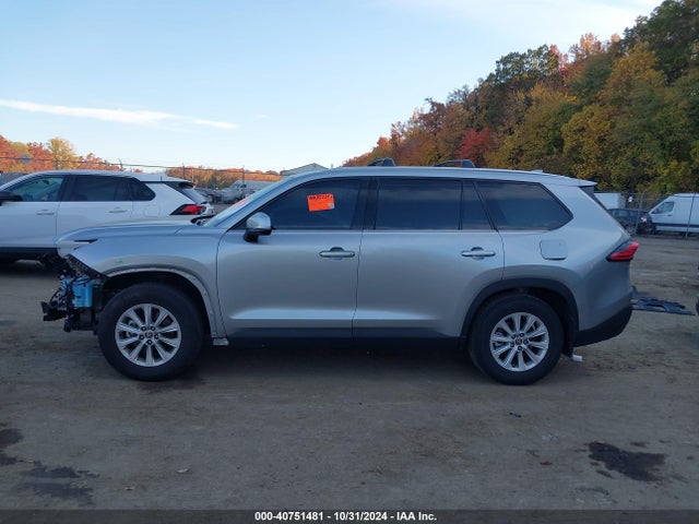 Toyota Grand Highlander Xle 2024 5TDAAAB52RS028196 Image 14