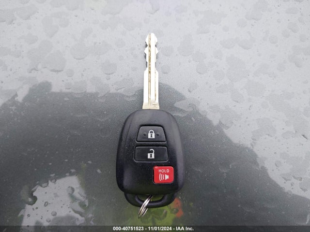 Toyota RAV4 LE 2016 2T3BFREV1GW478207 Image 11