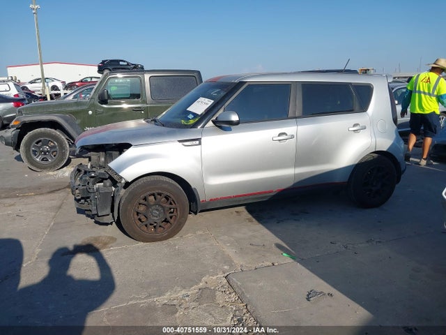 KIA Soul 2015 KNDJN2A29F7757013 Image 15