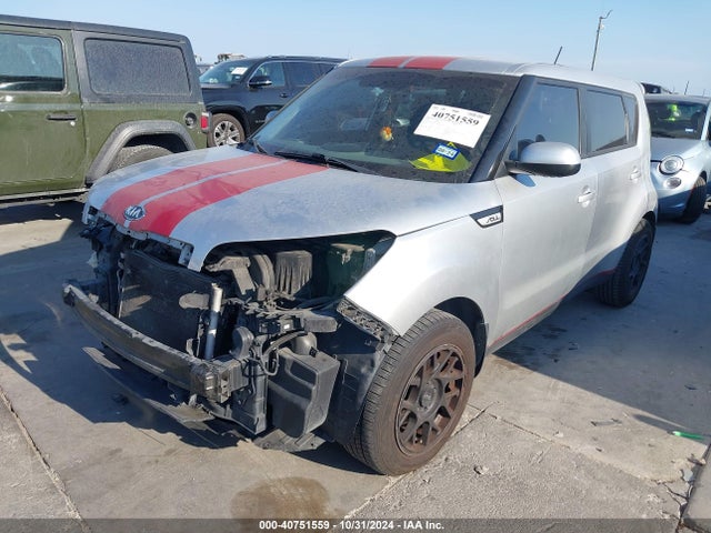 KIA Soul 2015 KNDJN2A29F7757013 Image 2