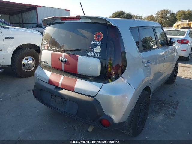 KIA Soul 2015 KNDJN2A29F7757013 Image 4