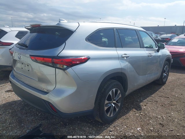 Toyota Highlander Xle 2023 5TDKDRBH9PS044865 Image 4