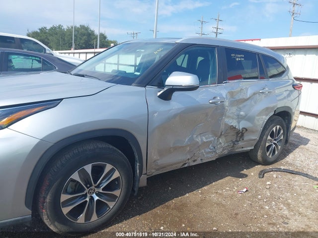Toyota Highlander Xle 2023 5TDKDRBH9PS044865 Image 6