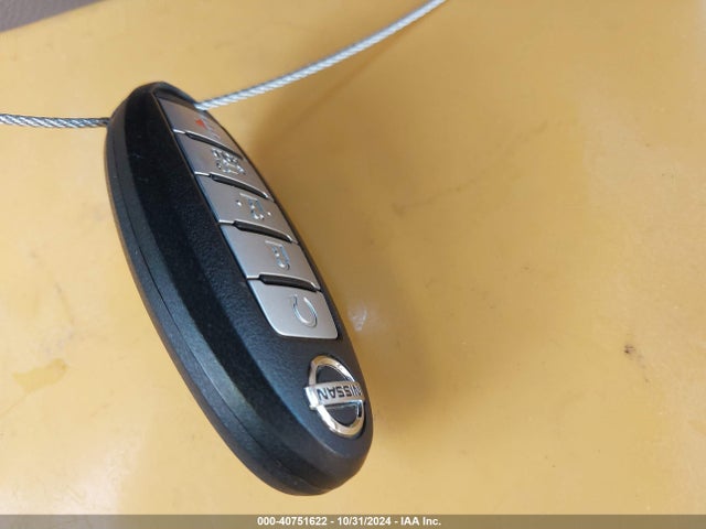 Nissan ROGUE SV 2018 5N1AT2MT1JC761692 Image 11
