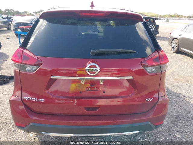 Nissan ROGUE SV 2018 5N1AT2MT1JC761692 Image 16