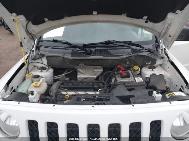 1C4NJPFA8FD250535 Jeep Patriot Latitude