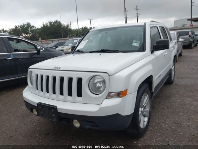 1C4NJPFA8FD250535 Jeep Patriot Latitude