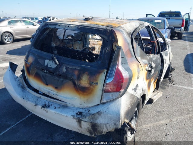 JTDKDTB30F1088489 Toyota Prius C Two