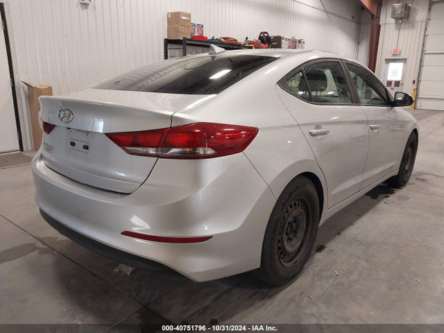 Hyundai ELANTRA SE 2017 5NPD84LF7HH114805 Image 4