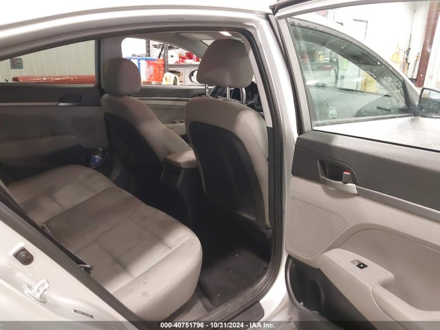 Hyundai ELANTRA SE 2017 5NPD84LF7HH114805 Image 8