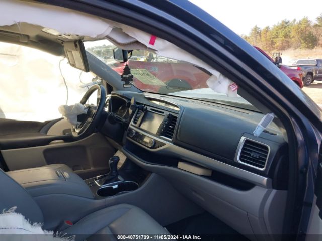5TDJKRFH0GS322323 Toyota Highlander Xle V6