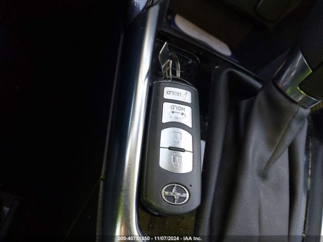 3MYDLBZV0GY121910 Scion IA