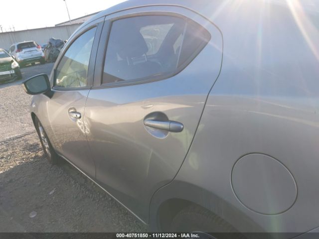 3MYDLBZV0GY121910 Scion IA