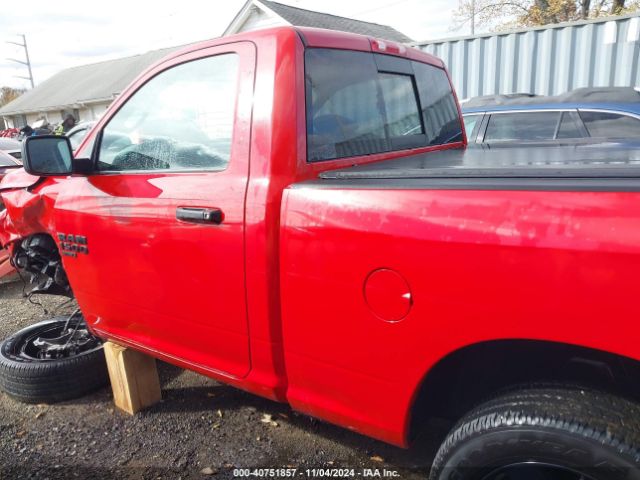3C6JR6AT8KG686767 RAM 1500 Classic Express  4x2 6'4 Box