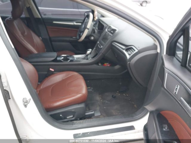 3FA6P0HD0FR134664 Ford FUSION SE
