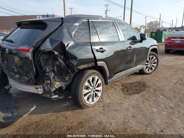2T3A1RFV7MC155429 Toyota Rav4 Xle Premium