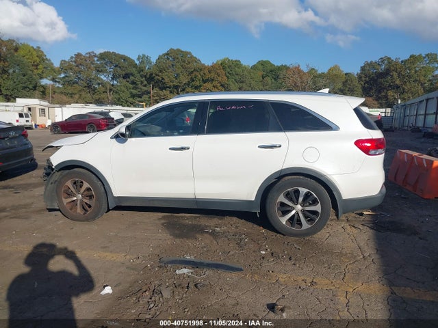 5XYPH4A53HG305099 KIA Sorento 3.3l Ex