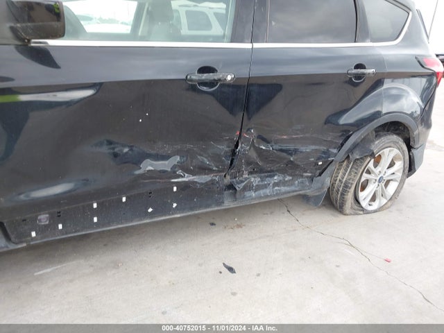 Ford ESCAPE SE 2019 1FMCU0GD3KUB95061 Image 6