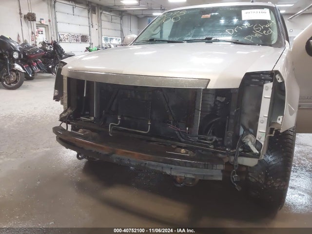 2008 CADILLAC ESCALADE ESV 1GYFC66868R223467 Photo 5