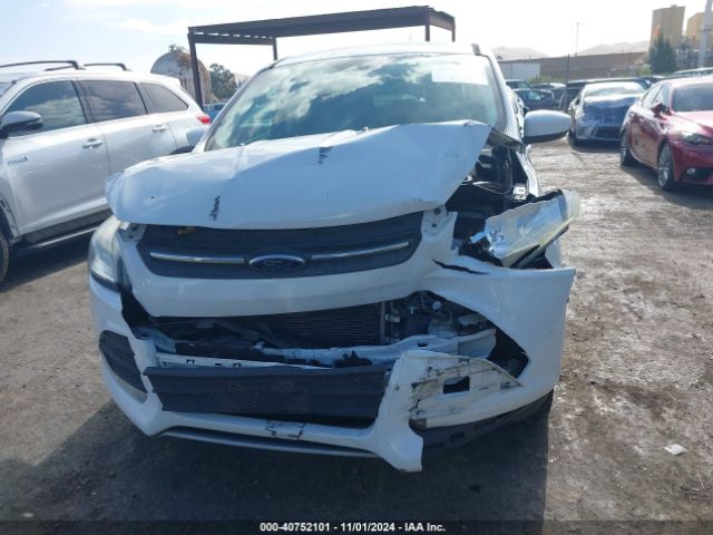 1FMCU0G91FUC65044 Ford ESCAPE SE
